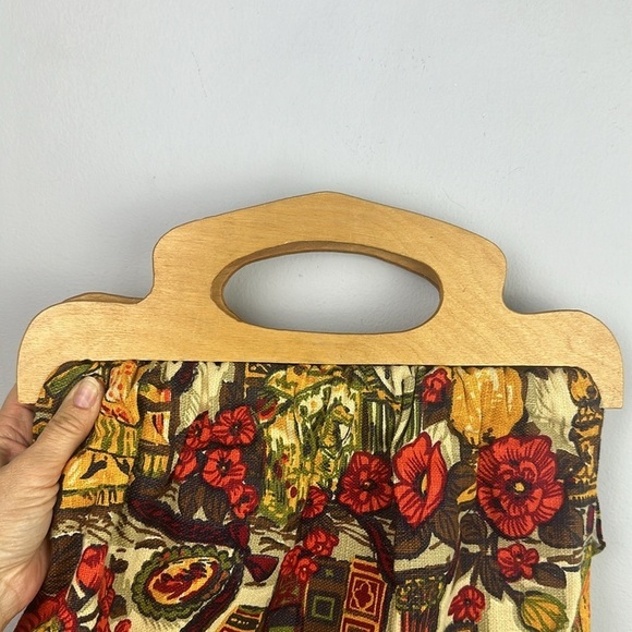 Vintage Sewing Knitting Crafting Bag Wooden Handle Novelty Fabric Old Fashion - Picture 12 of 16